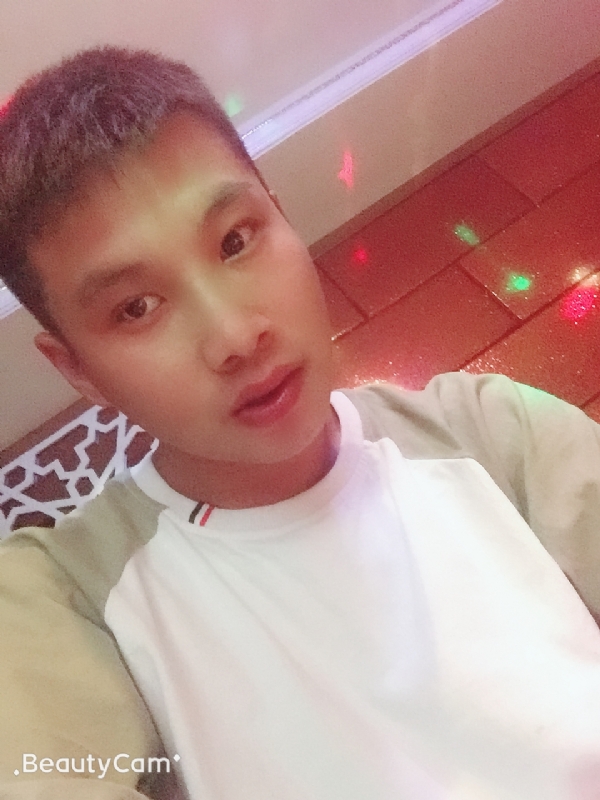 阿锋的第一张照片--广州中老年相亲网