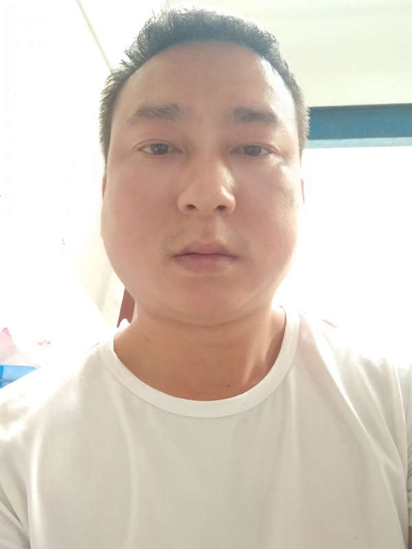 大叔的第一张照片--广州中老年相亲网