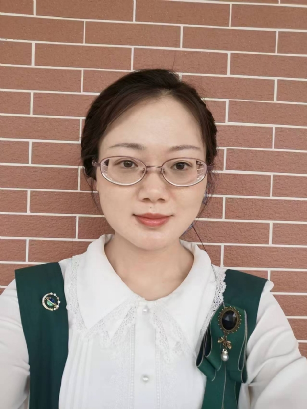 Lily的第一张照片--广州中老年相亲网
