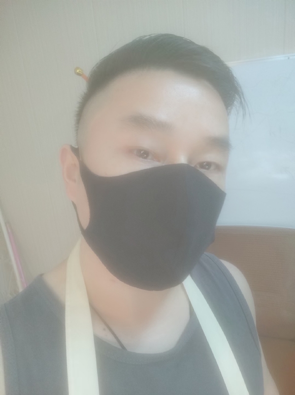 Poluk秦的第二张照片--广州中老年相亲网