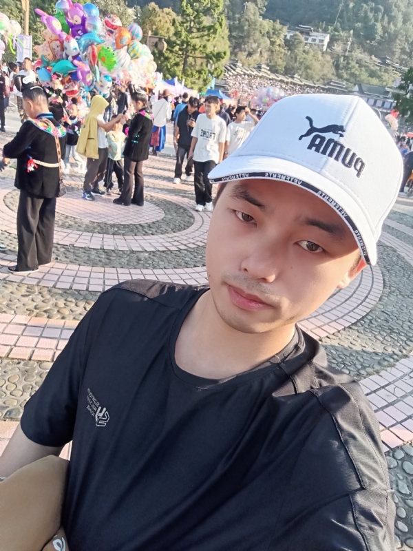 千与千寻的第二张照片--广州中老年相亲网